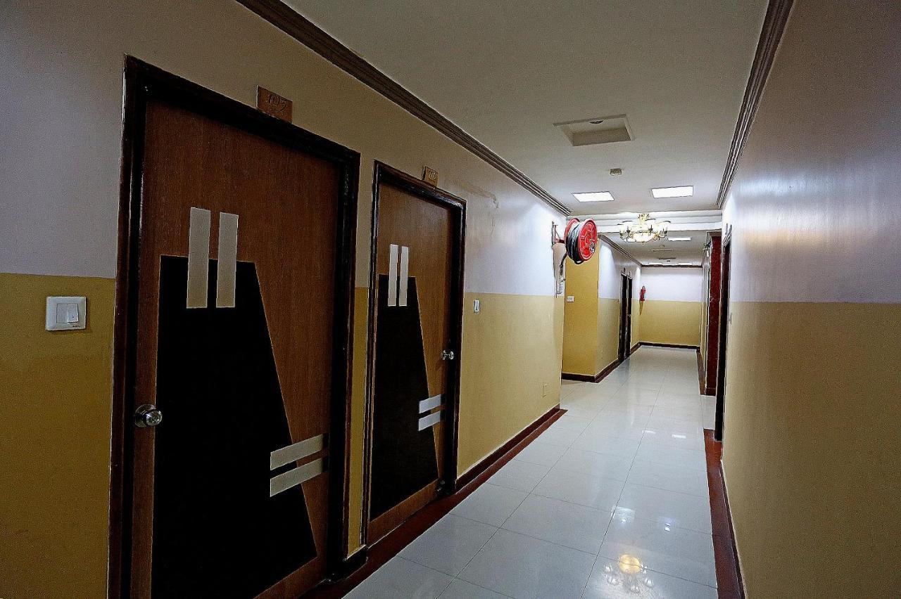 Oyo 3881 Venus Nxt Hotel Bhubaneswar Ngoại thất bức ảnh
