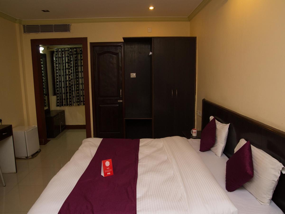Oyo 3881 Venus Nxt Hotel Bhubaneswar Ngoại thất bức ảnh
