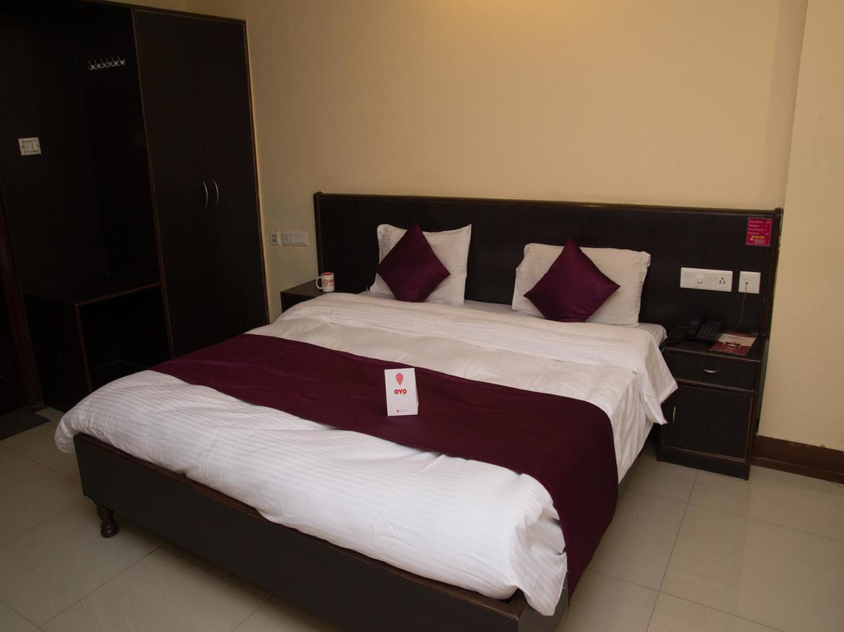 Oyo 3881 Venus Nxt Hotel Bhubaneswar Ngoại thất bức ảnh